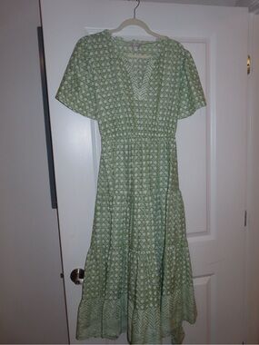 crown & ivy Light Green Printed Maxi Dress